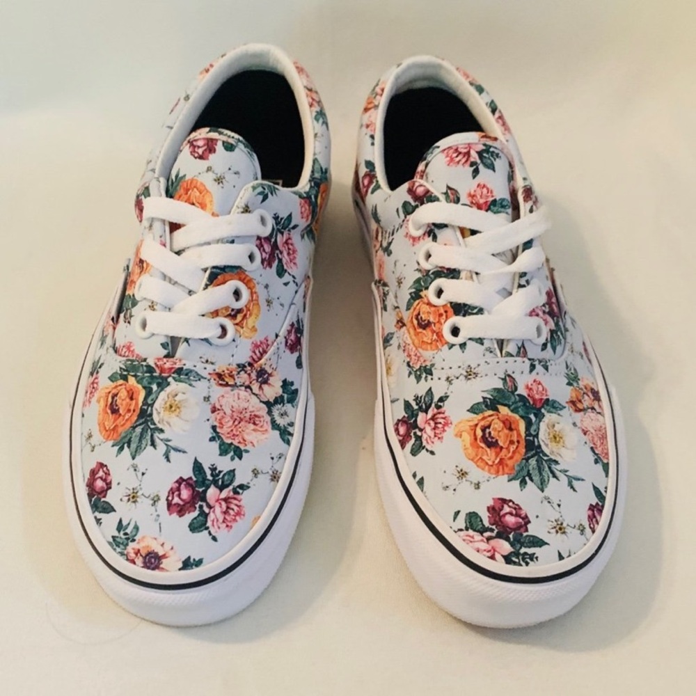 VANS Floral Lace Up Sneakers - Picture 2 of 8